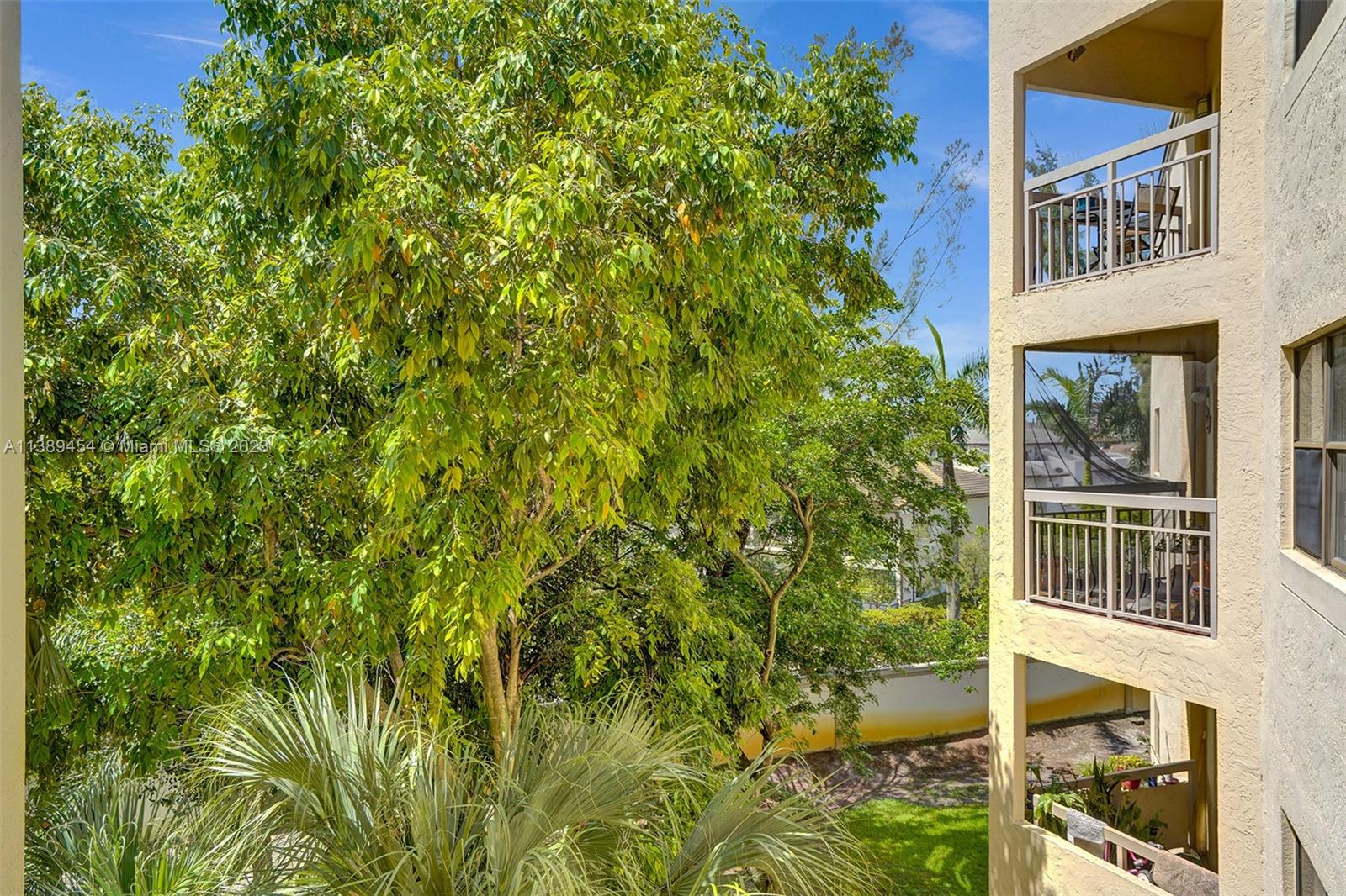 LAS VISTAS AT DORAL CONDO - Residential Lease