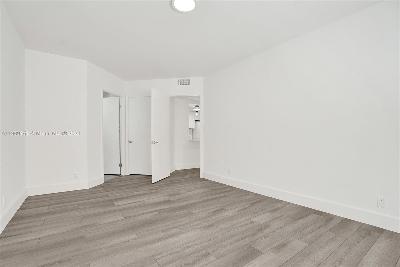 LAS VISTAS AT DORAL CONDO - Residential Lease