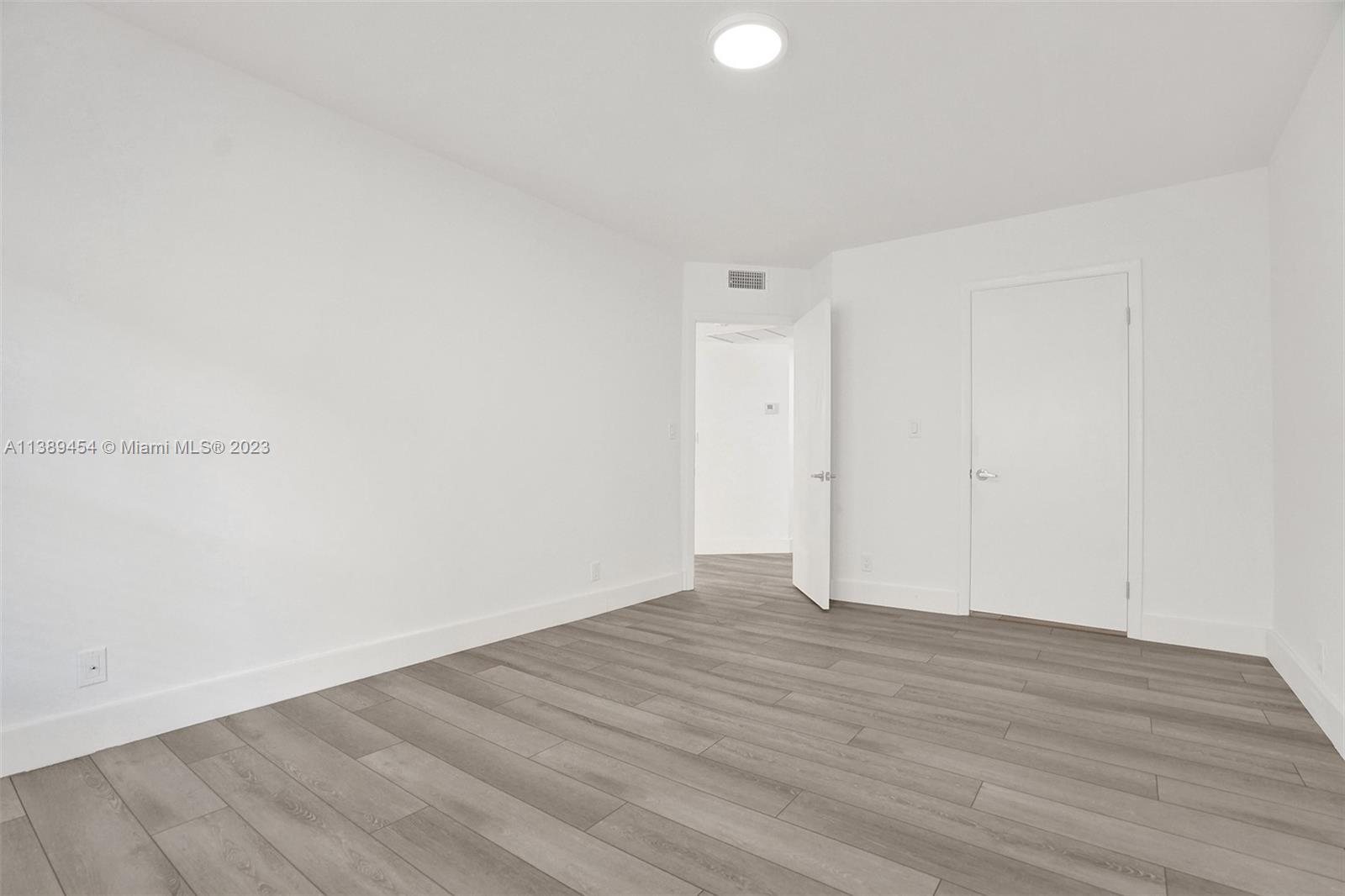 LAS VISTAS AT DORAL CONDO - Residential Lease
