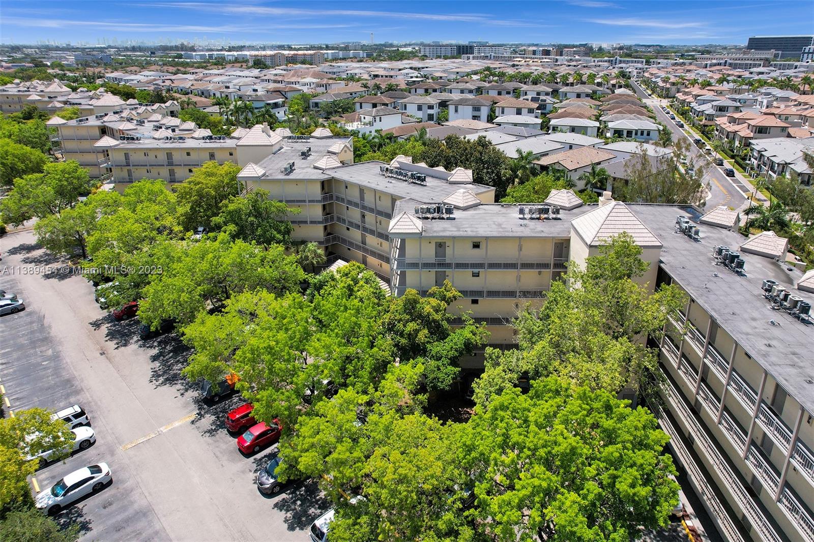 LAS VISTAS AT DORAL CONDO - Residential Lease
