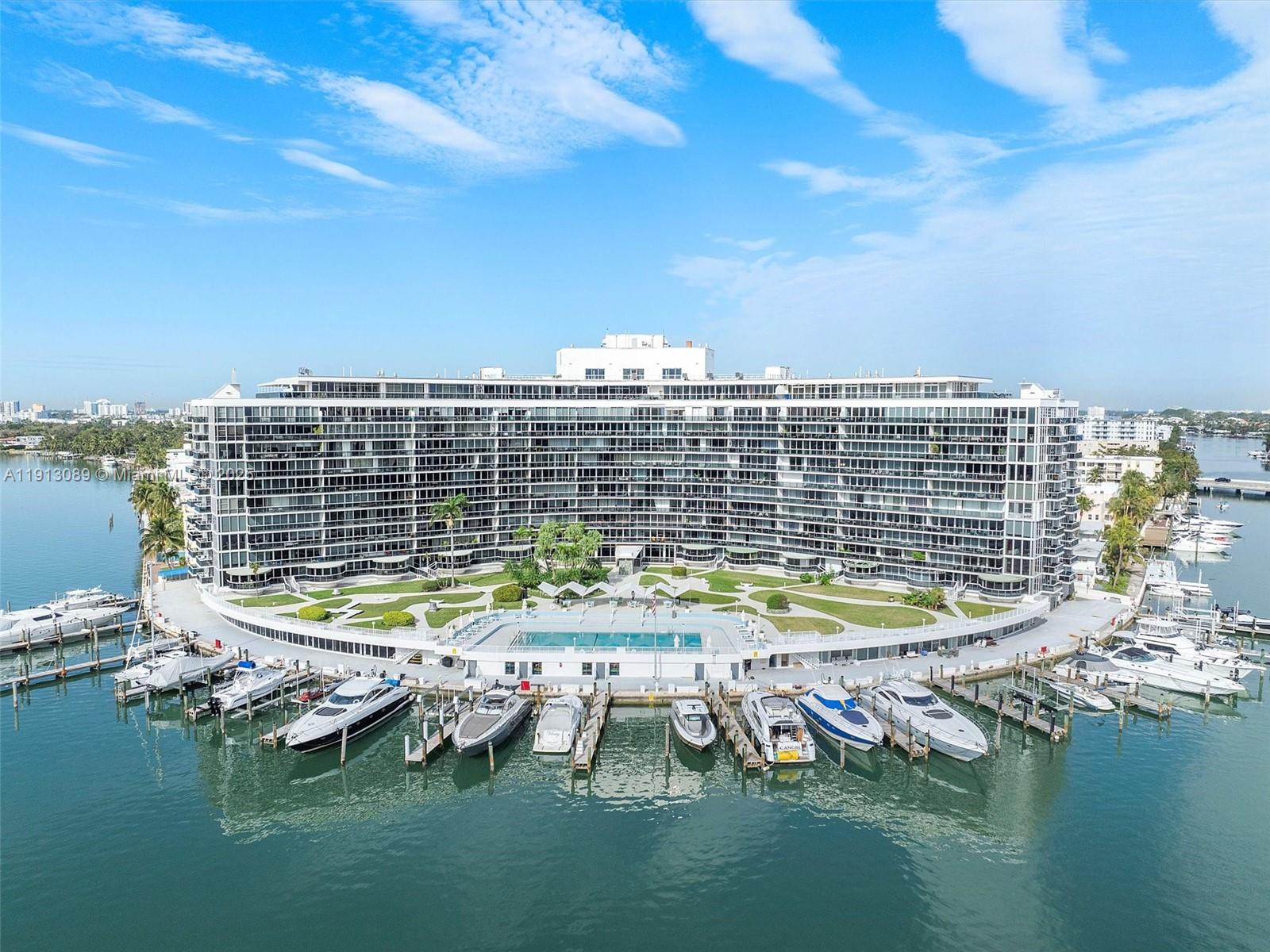 Exceptional opportunity at the iconic King Cole in Miami Beach. Residences 620, 622, and 624 offer unmatched potential: 620 and 622 are already combined and fully remodeled, totaling 1,550 sq ft. Unit 624 has 1,520 sq ft and can be integrated for a spectacular 3,070 sq ft residence plus 576 sq ft of balcony with breathtaking bay and skyline views. The combined apartment could feature five bedrooms and four bathrooms with a modern layout perfect for entertaining. King Cole is a full-service waterfront community with 24-hour security, valet, pool, fitness center, marina, kids’ playground, lounge, library/bar, business center, and rooftop deck. All utilities included. Easy to show.