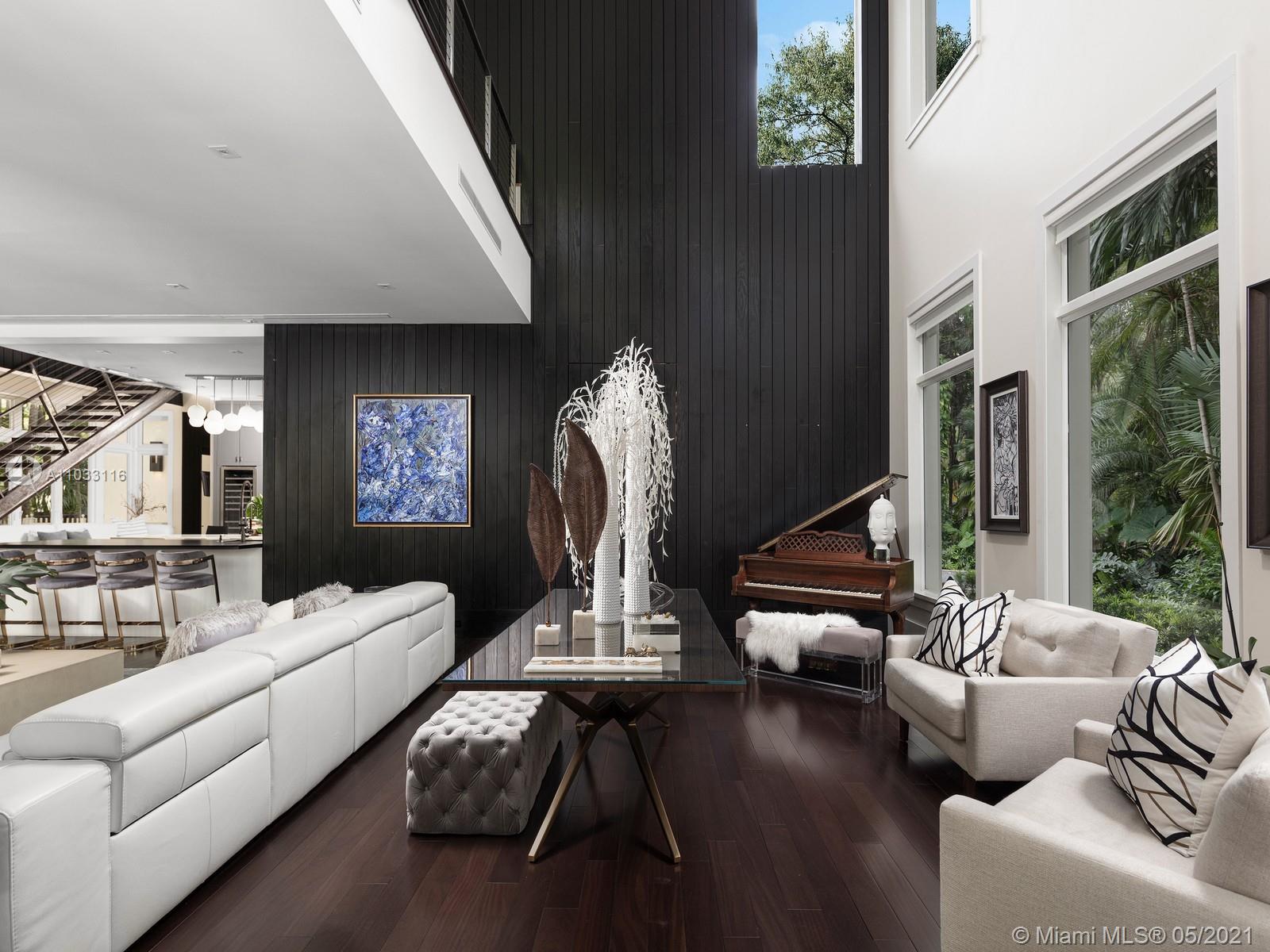 MARTIN SUBURBAN ACRES - Residential