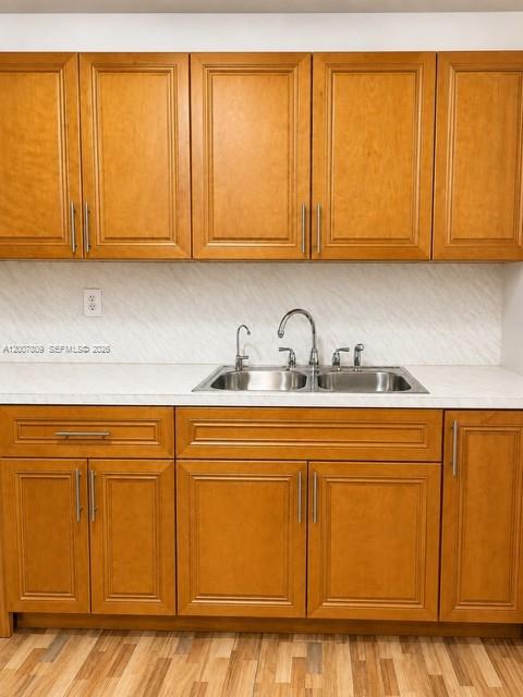 PALM-WEST GARDENS CONDO - Residential