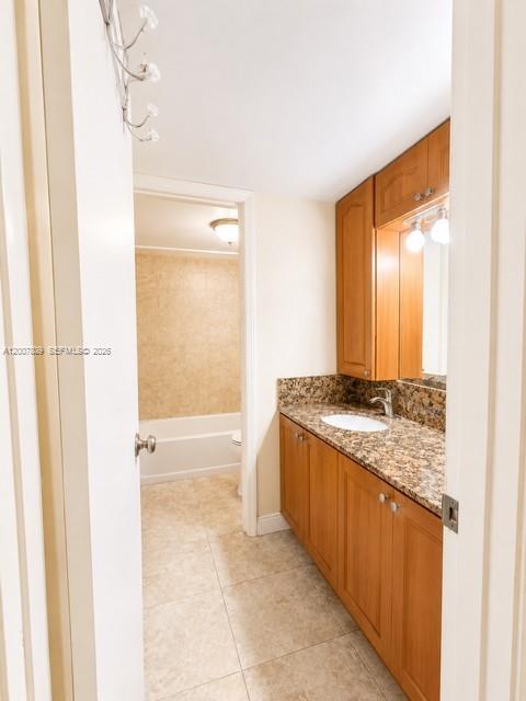 PALM-WEST GARDENS CONDO - Residential