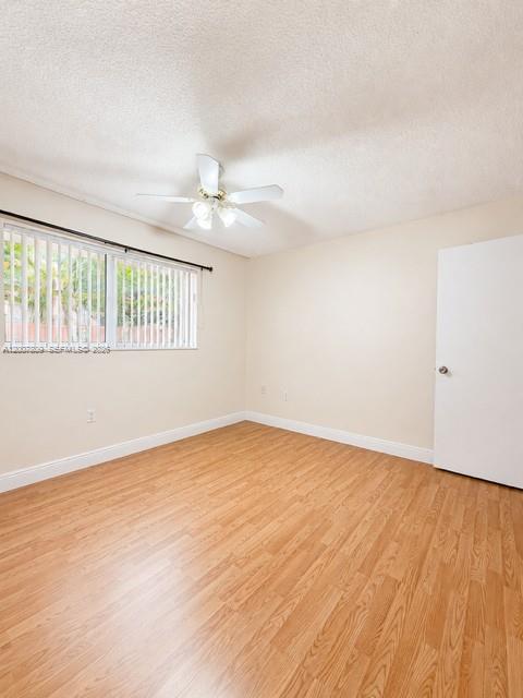 PALM-WEST GARDENS CONDO - Residential