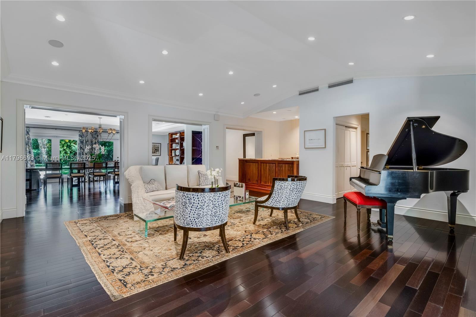 PINE ACRES ESTS - Residential