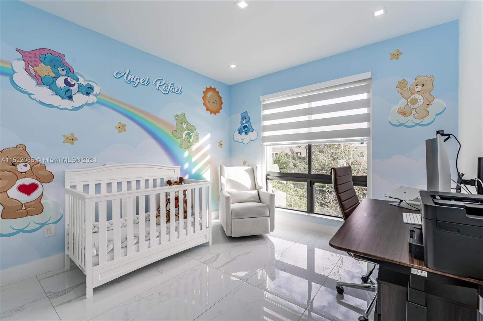 DOWNTOWN DORAL SOUTH PHAS - Residential