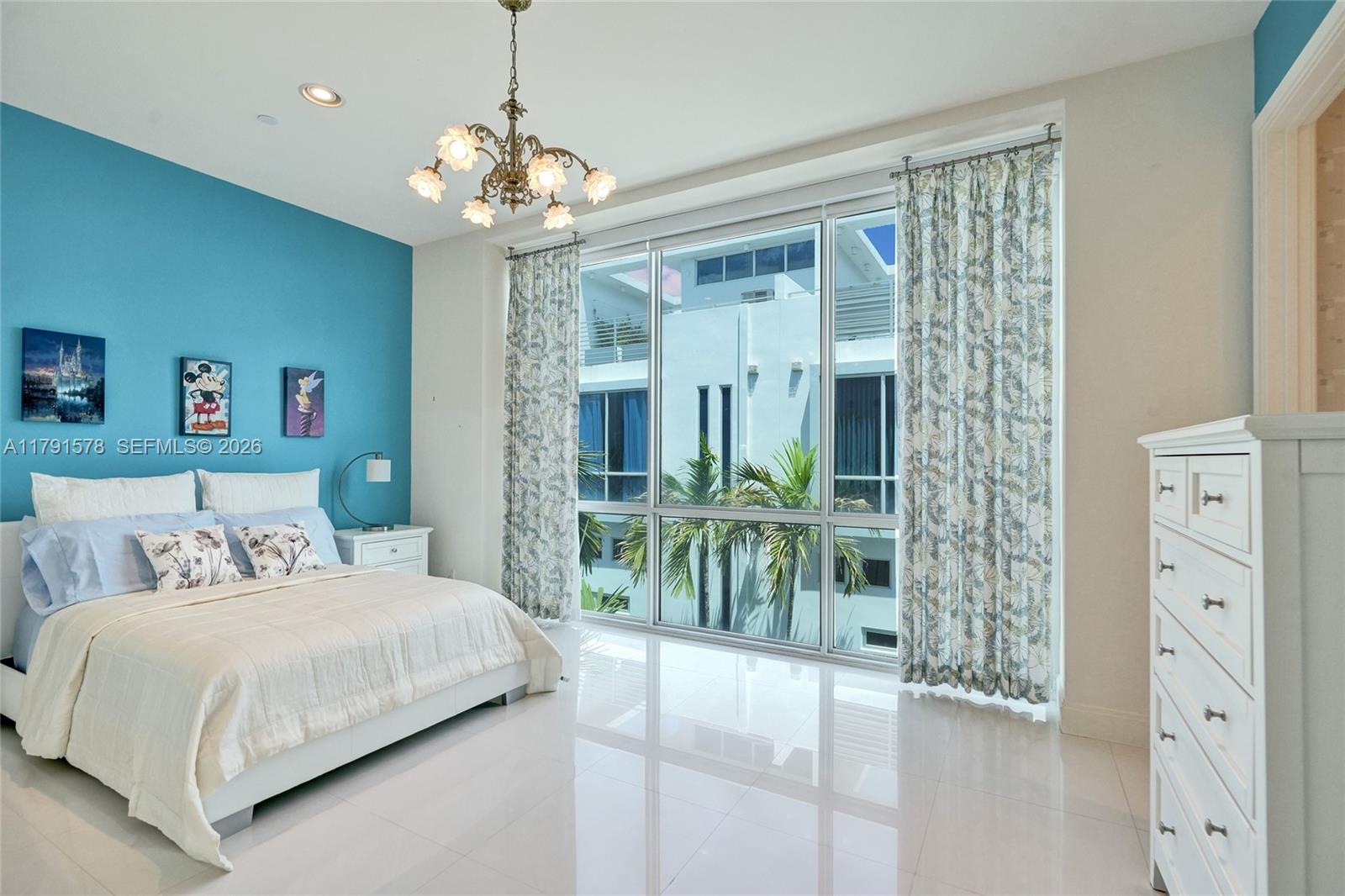 HARBOR VILLAGE SEC - Residential