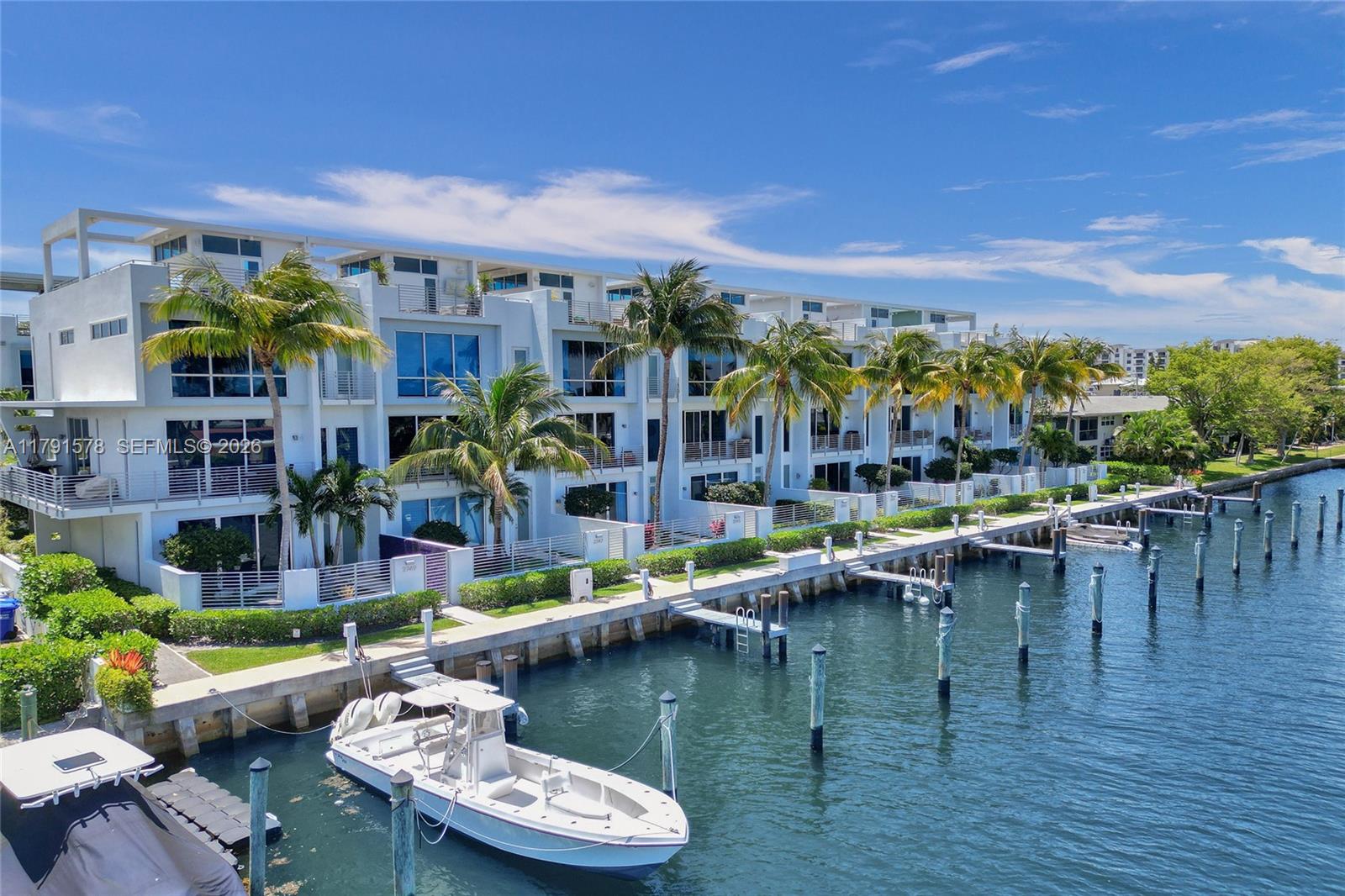 HARBOR VILLAGE SEC - Residential
