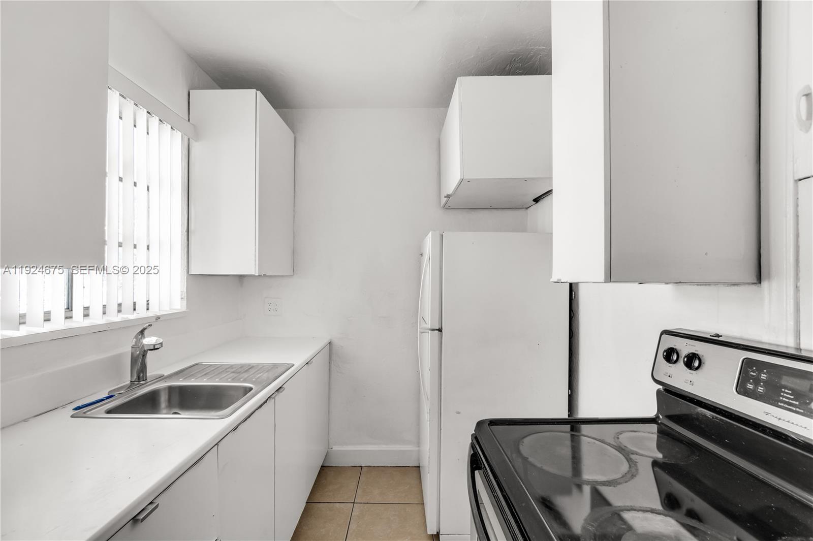 LITTLE RIVER GARDENS - Residential Income
