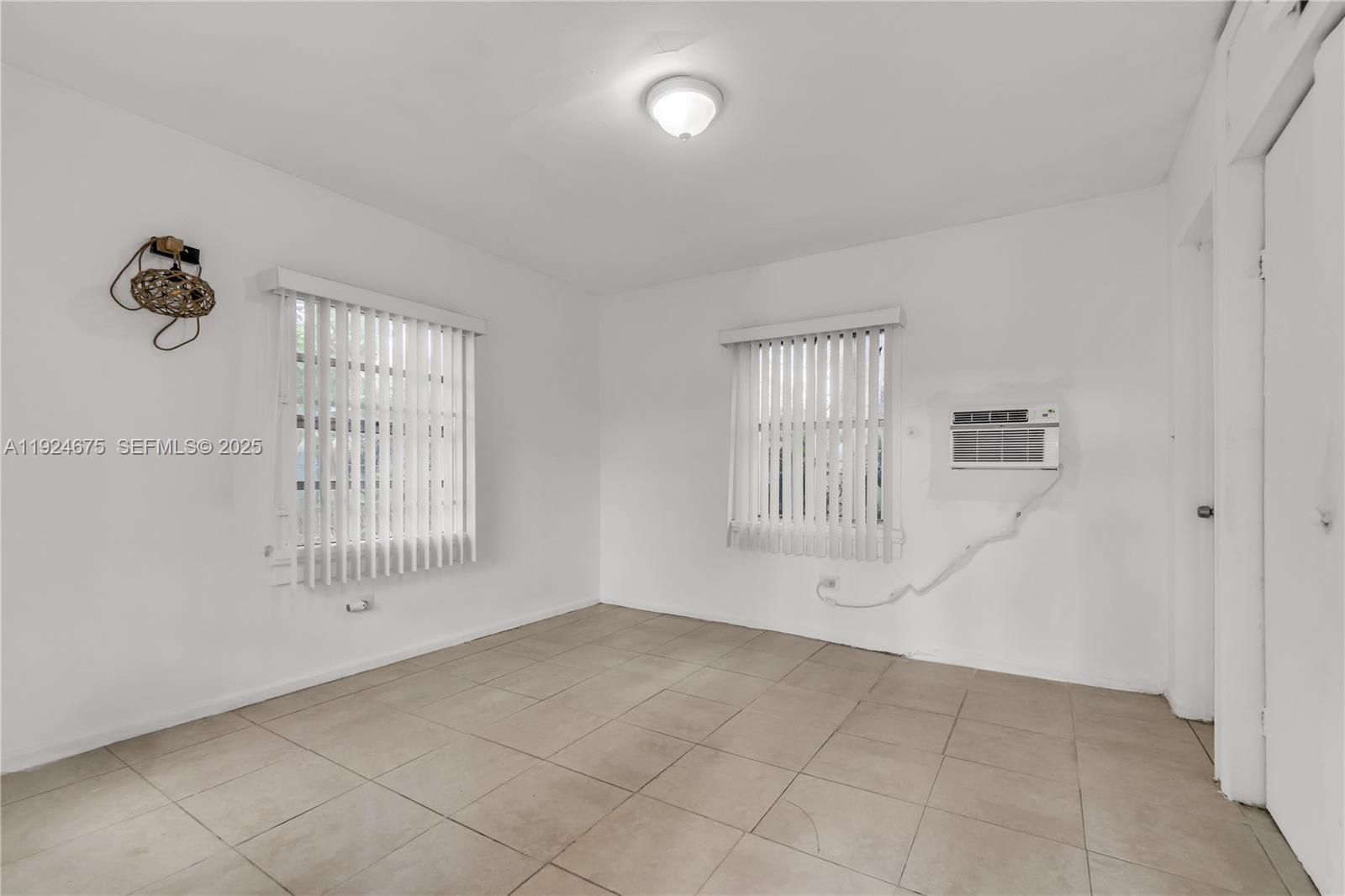 LITTLE RIVER GARDENS - Residential Income
