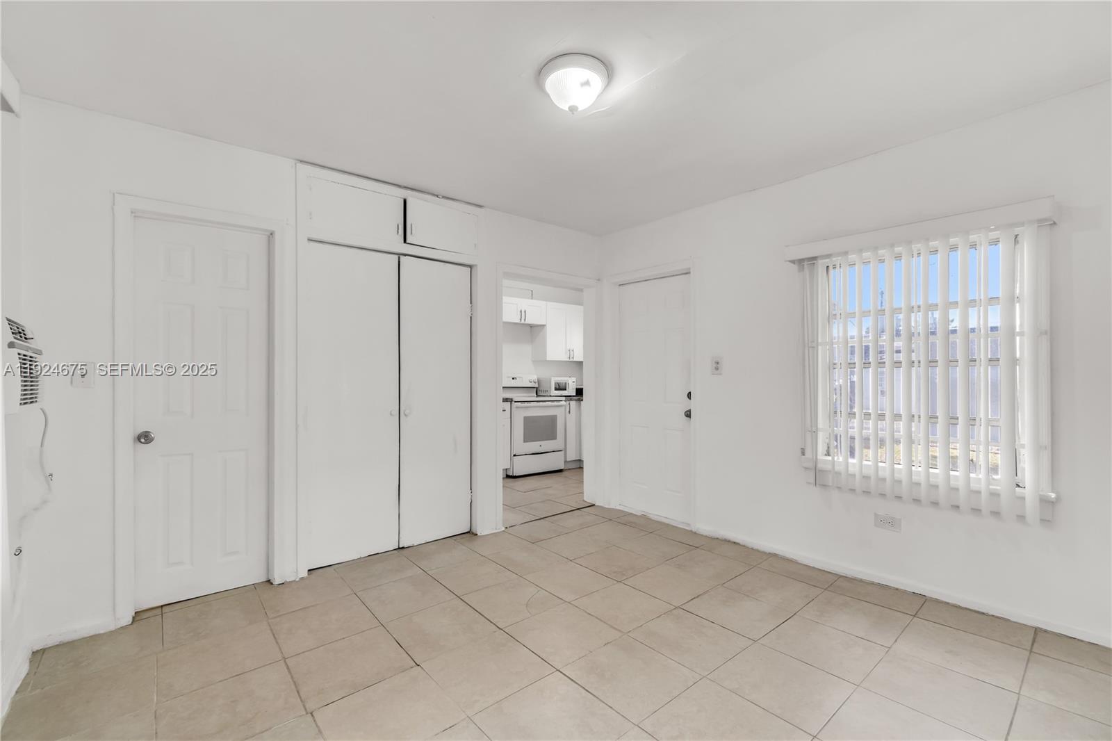 LITTLE RIVER GARDENS - Residential Income