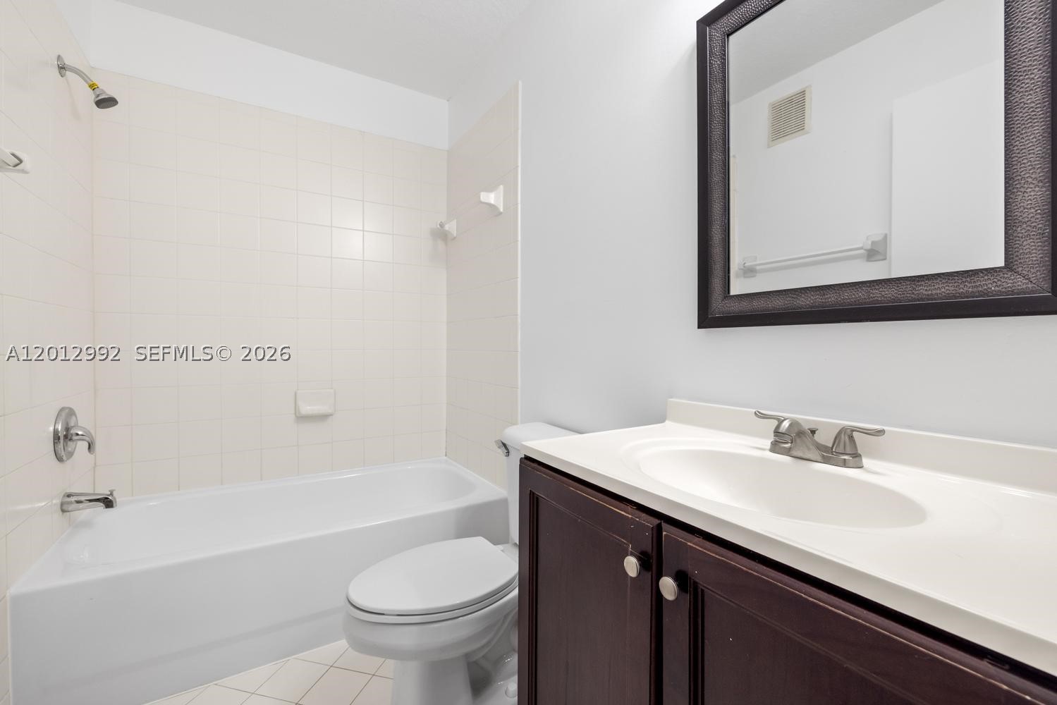 VENETIA GARDENS SOUTH CON - Residential