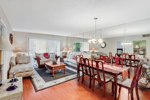 VILLAGE OF KINGS CREEK CO - Residential