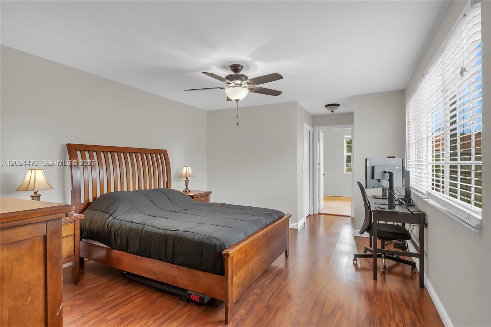 EMBASSY LAKES - Residential