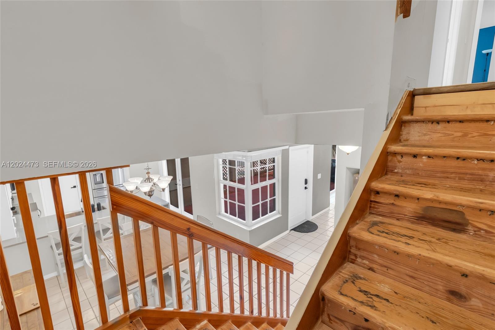 EMBASSY LAKES - Residential