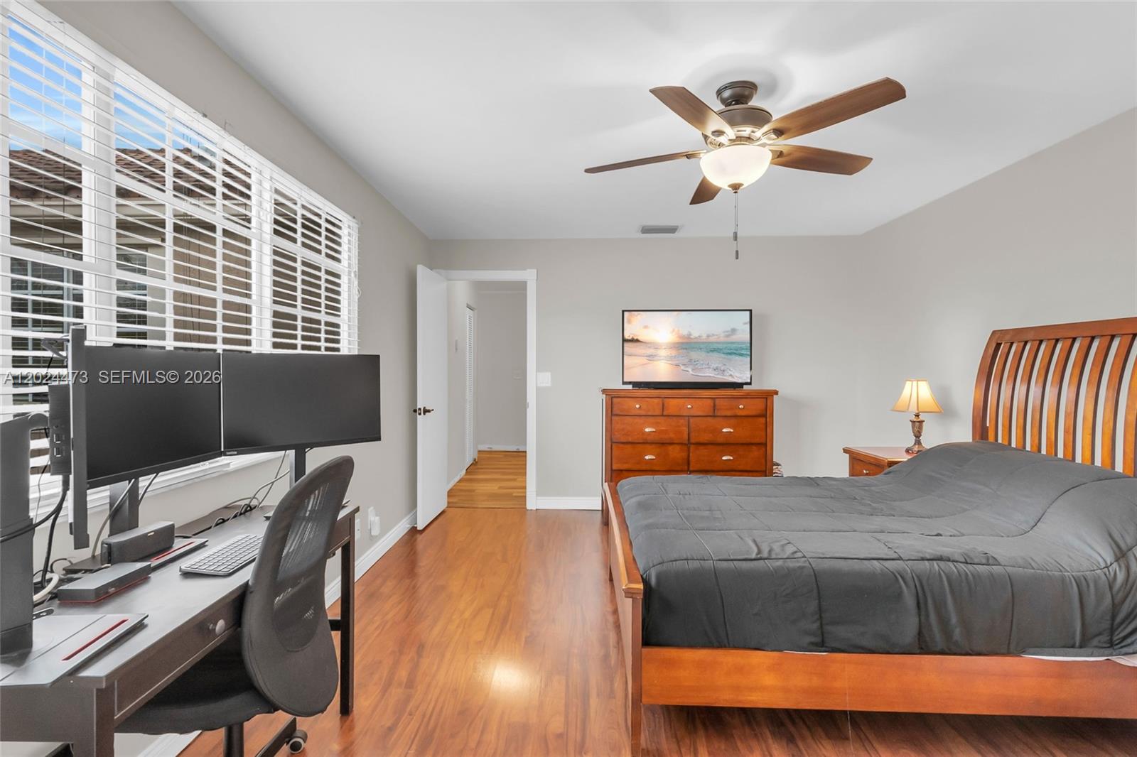 EMBASSY LAKES - Residential