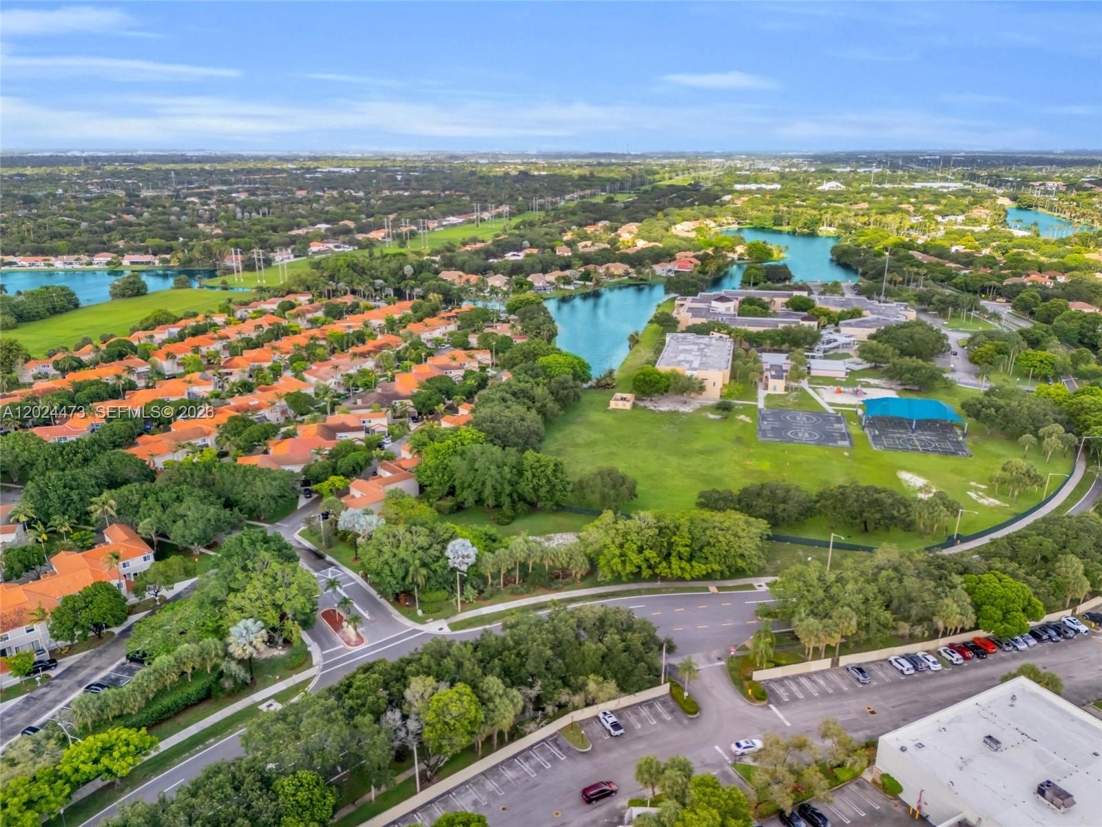 EMBASSY LAKES - Residential