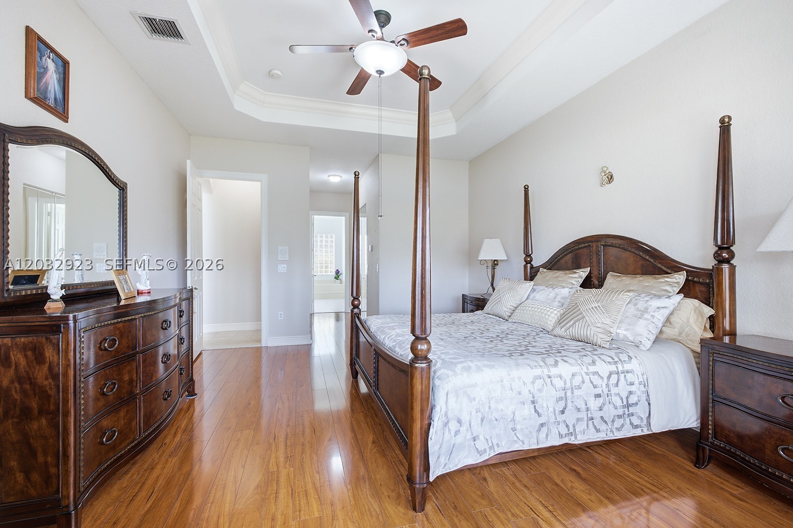 SUNSET LAKES PLAT THREE - Residential