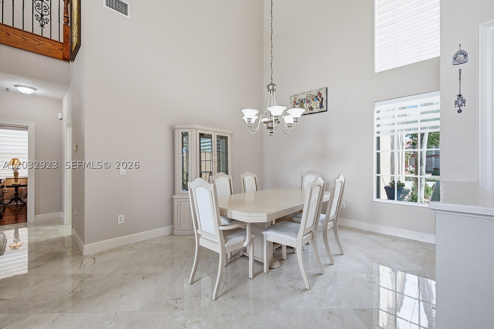 SUNSET LAKES PLAT THREE - Residential