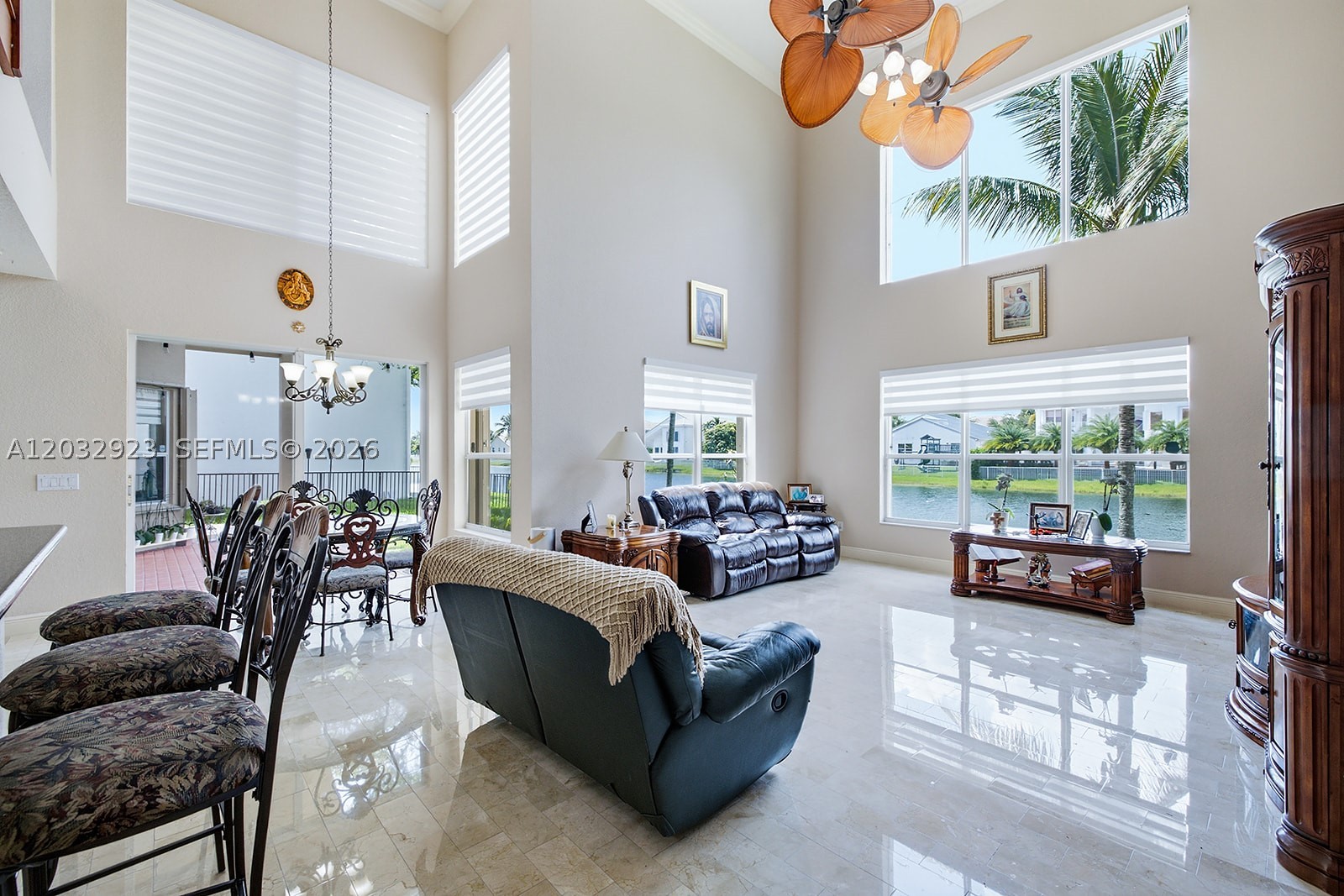 SUNSET LAKES PLAT THREE - Residential