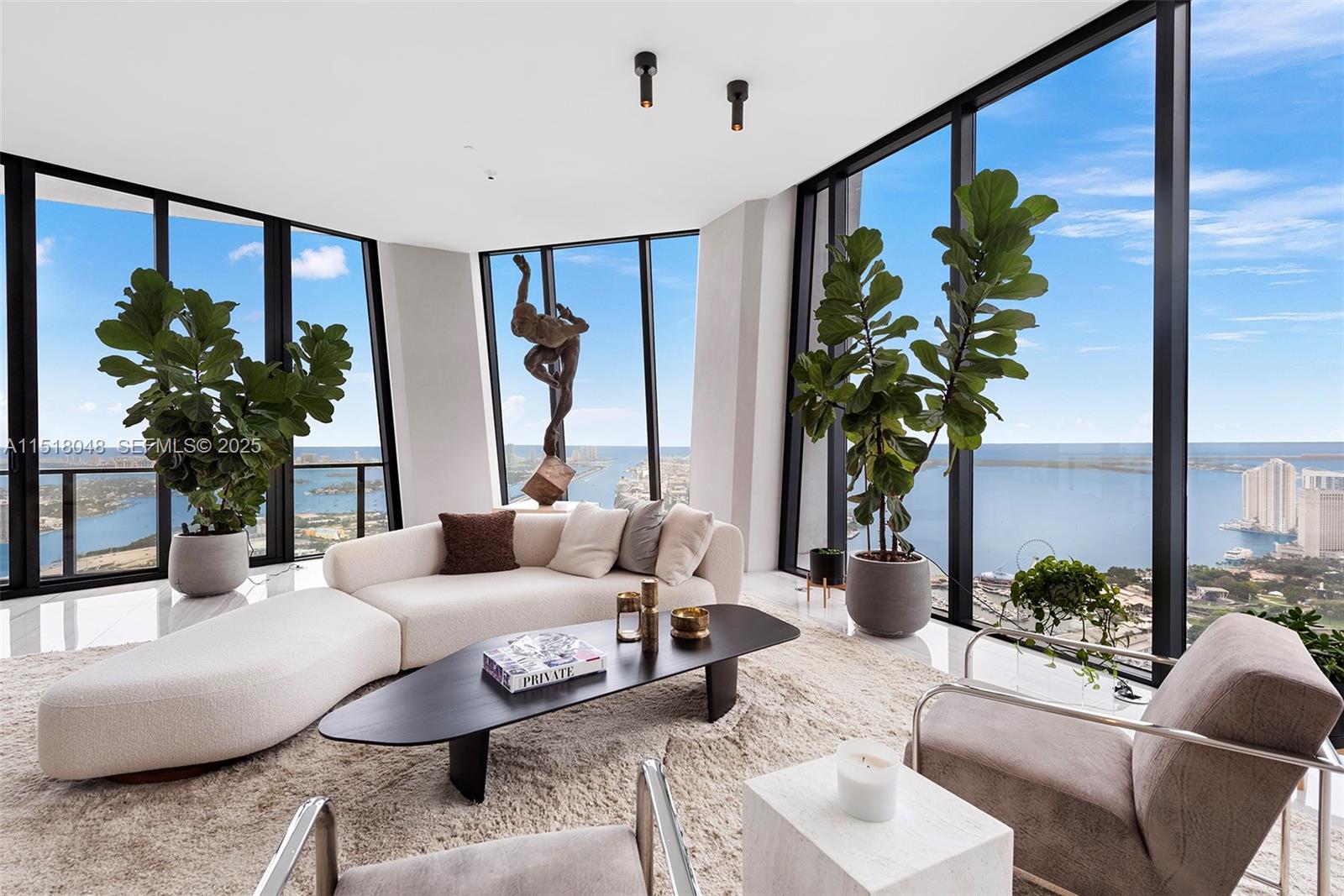 ONE THOUSAND MUSEUM CONDO - Residential
