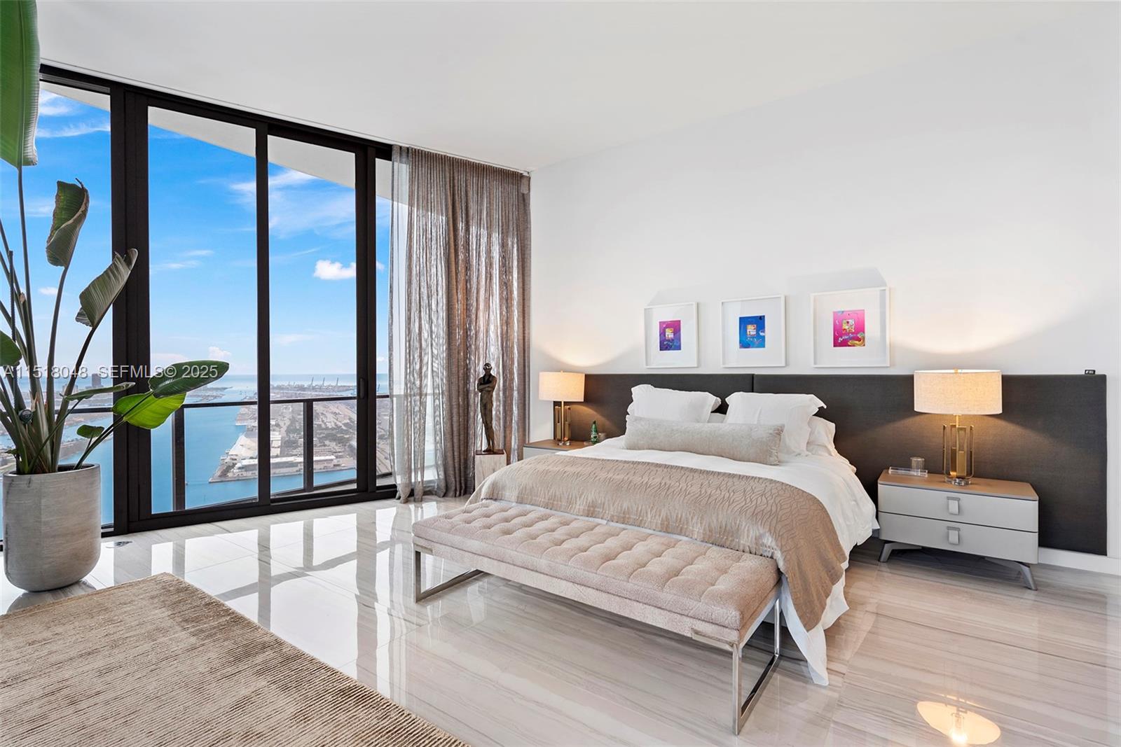 ONE THOUSAND MUSEUM CONDO - Residential