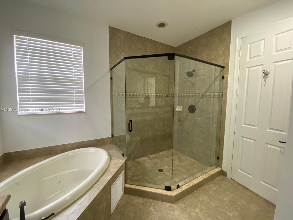 MONTERRA PLAT - Residential Lease