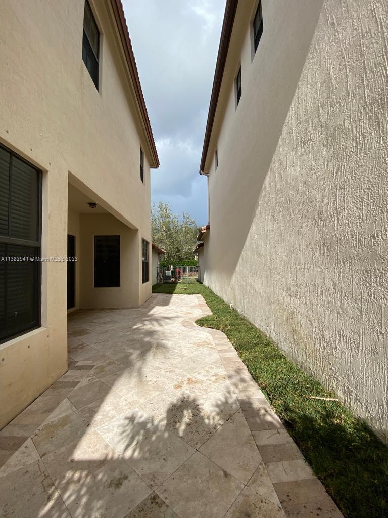MONTERRA PLAT - Residential Lease