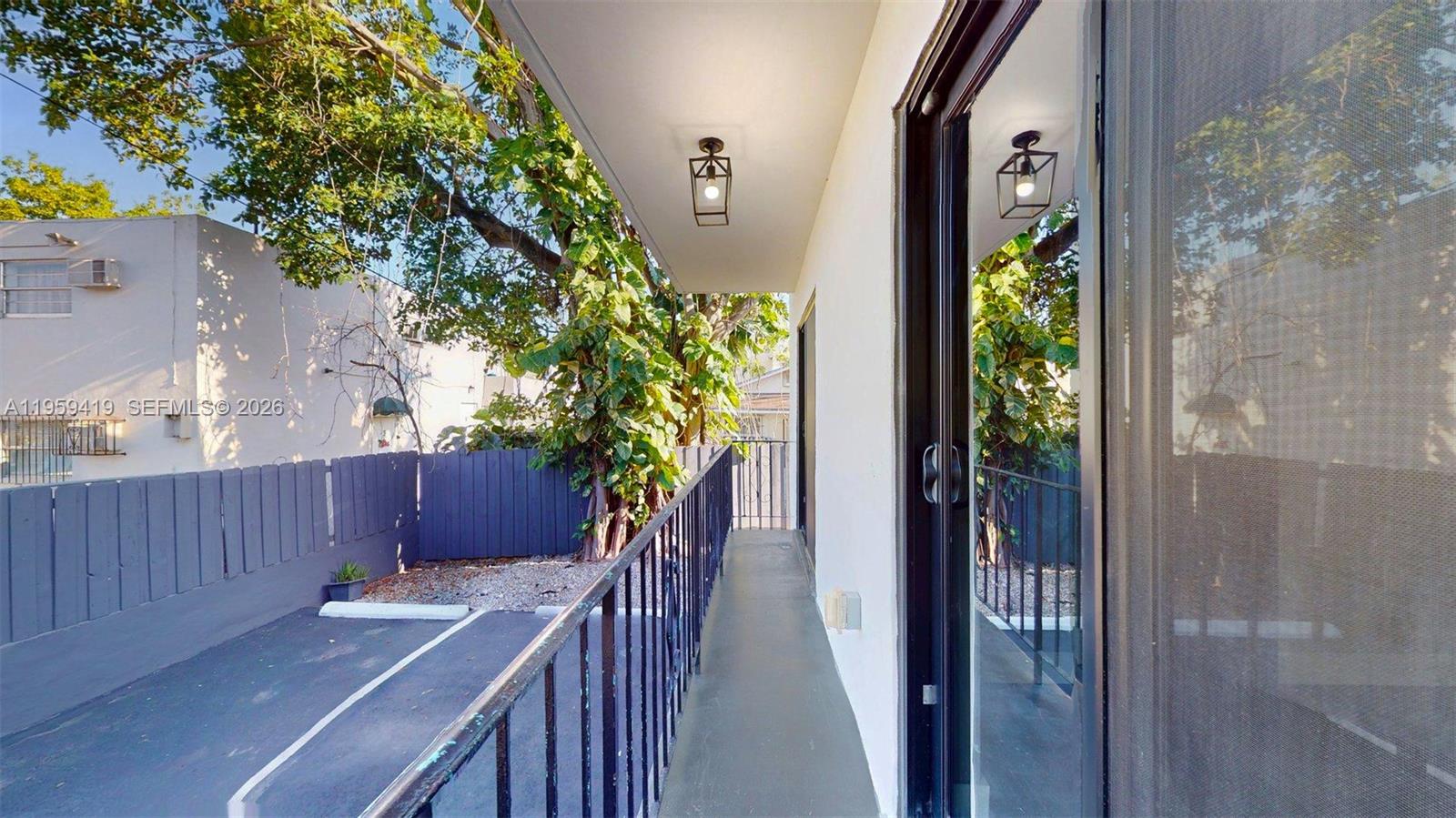 BRICKELL RIVERVIEW - Residential Income