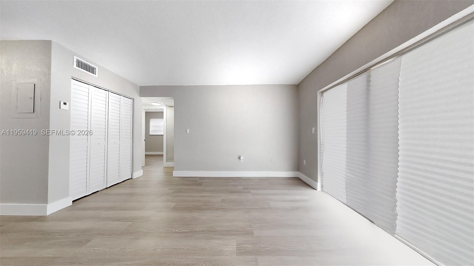 BRICKELL RIVERVIEW - Residential Income