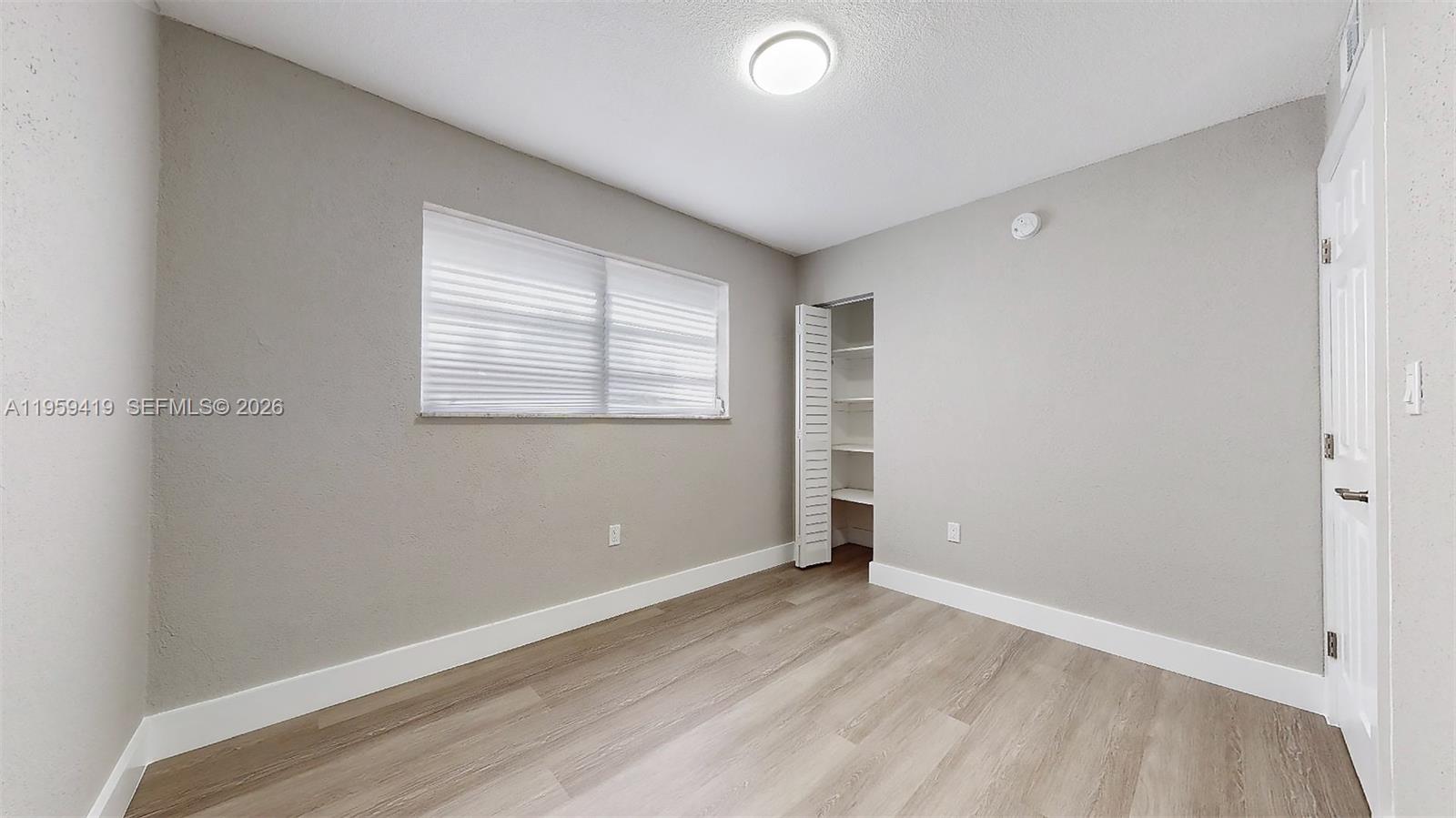 BRICKELL RIVERVIEW - Residential Income