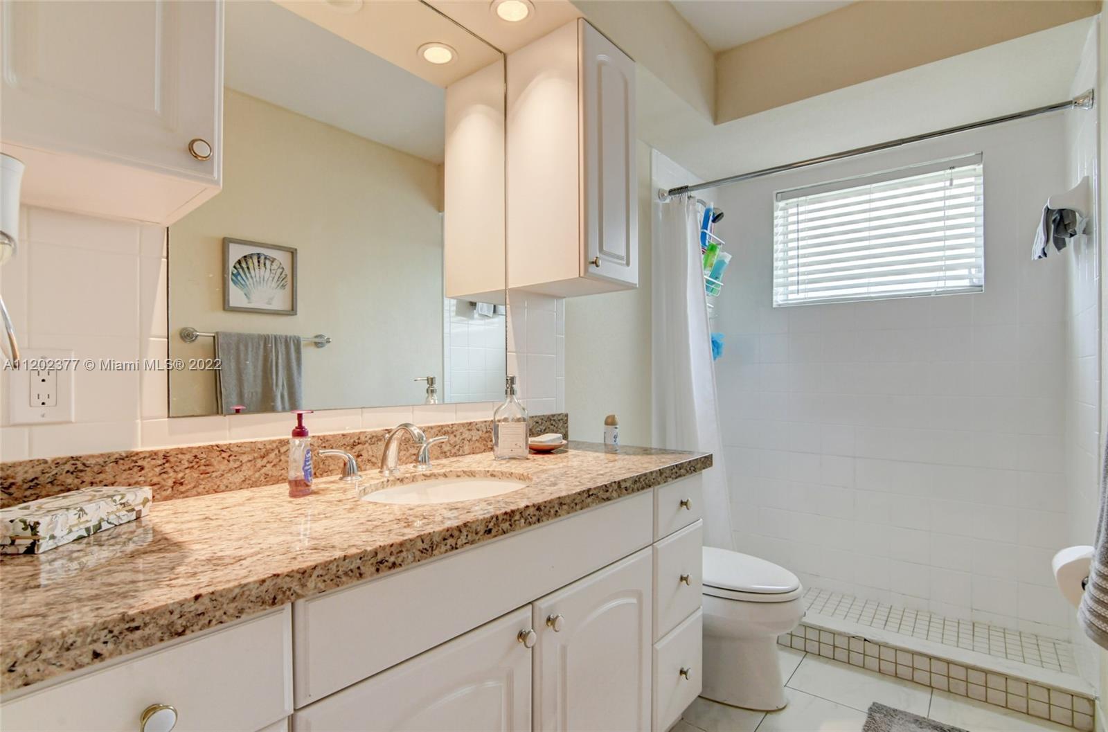 PALM BEACH LEISUREVILLE R - Residential