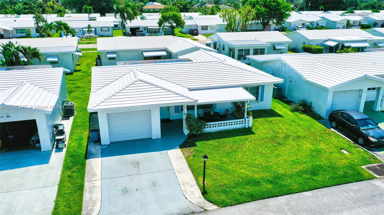 PALM BEACH LEISUREVILLE R - Residential