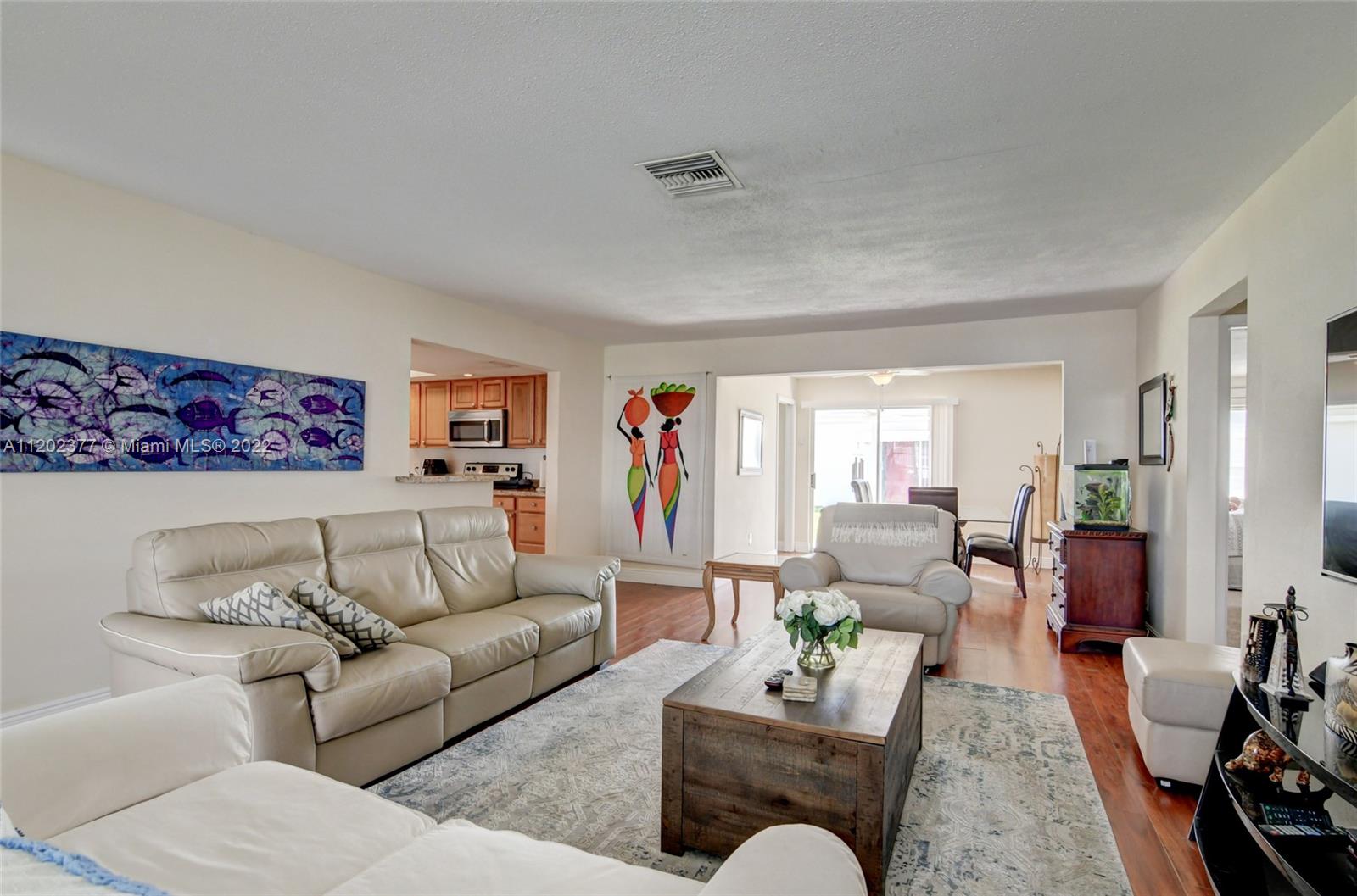 PALM BEACH LEISUREVILLE R - Residential