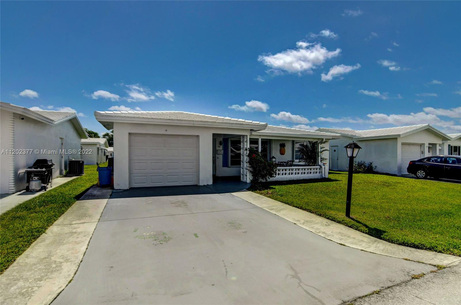 PALM BEACH LEISUREVILLE R - Residential