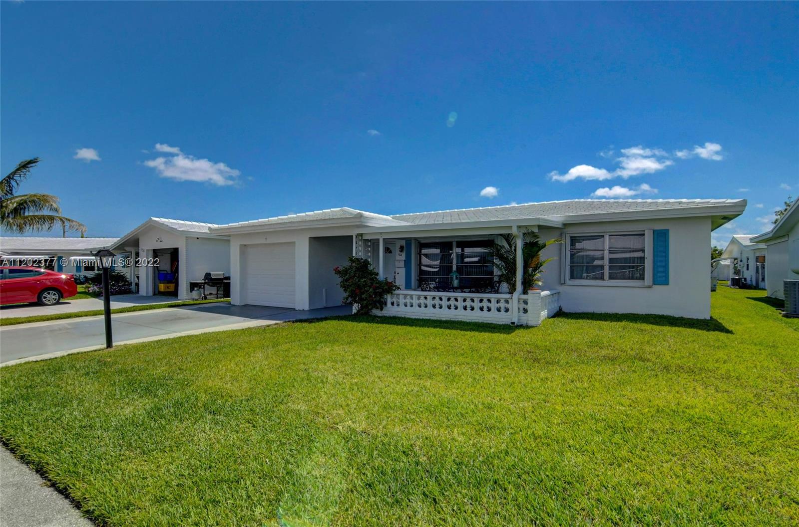 PALM BEACH LEISUREVILLE R - Residential