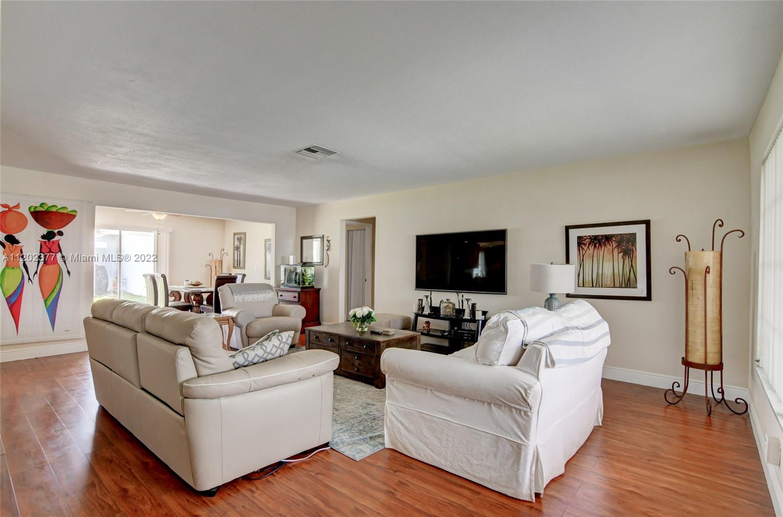 PALM BEACH LEISUREVILLE R - Residential