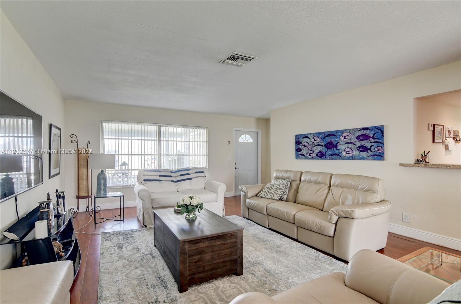 PALM BEACH LEISUREVILLE R - Residential