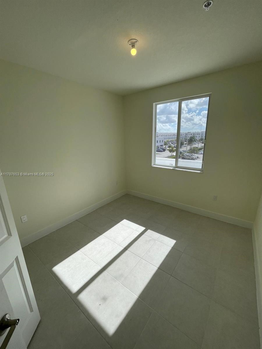 Landmark At Doral Condo - Residential Lease