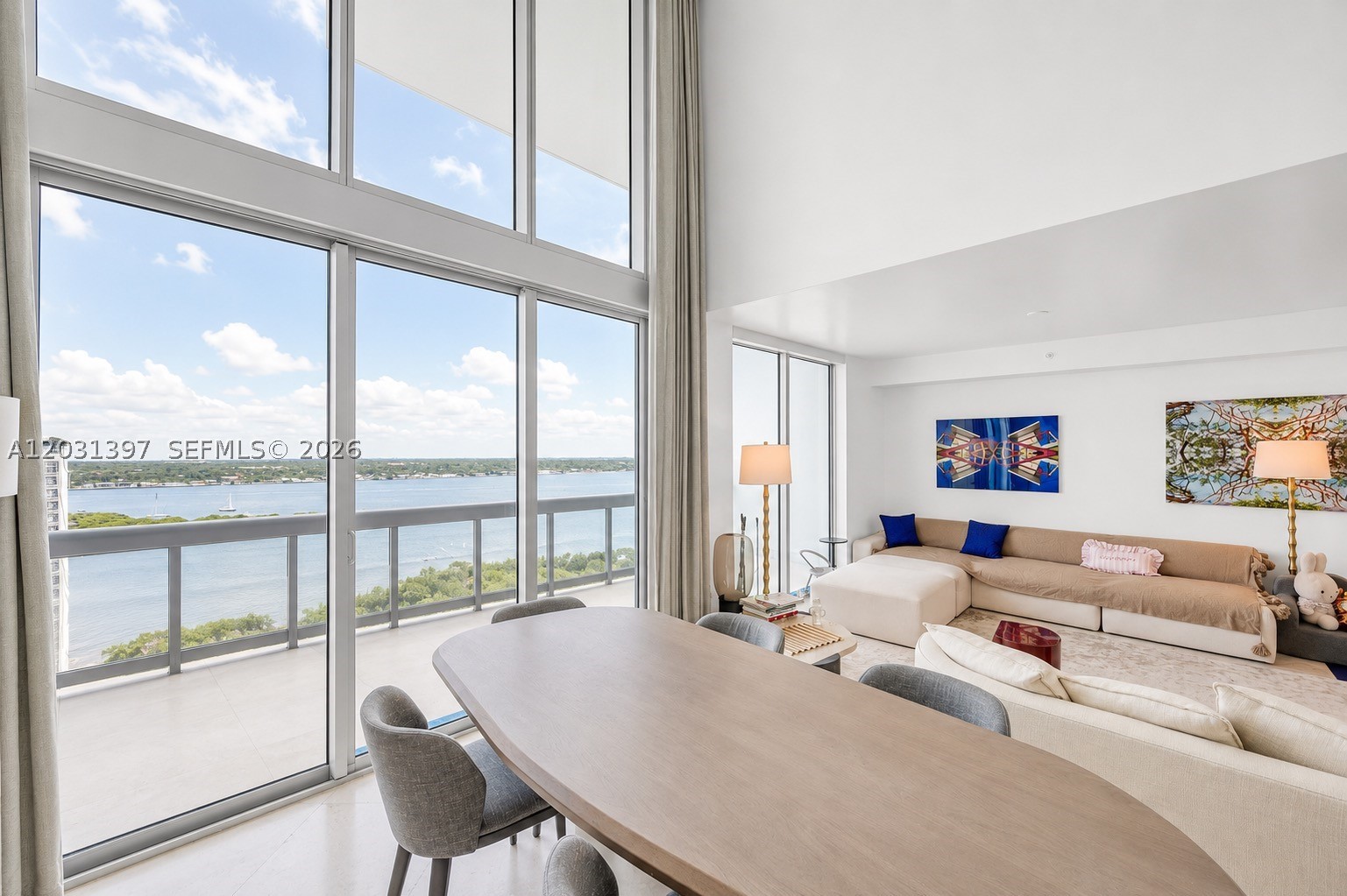 Eloquence On The Bay Condo - Residential