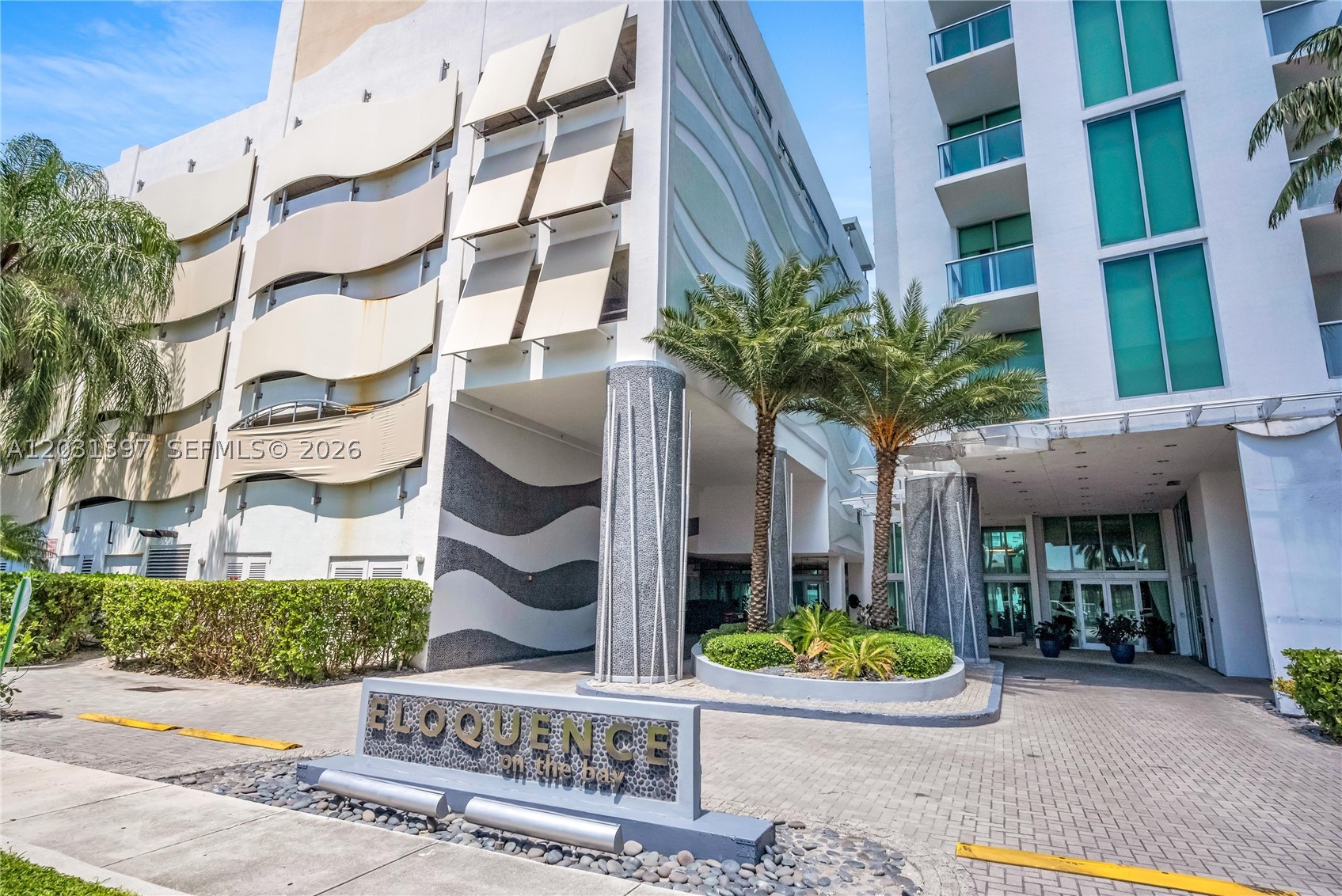 Eloquence On The Bay Condo - Residential