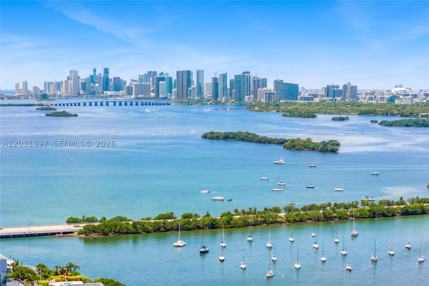 Eloquence On The Bay Condo - Residential