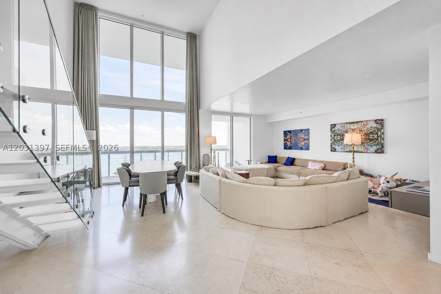 Eloquence On The Bay Condo - Residential