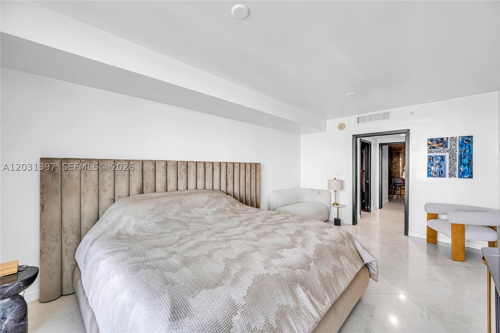 Eloquence On The Bay Condo - Residential