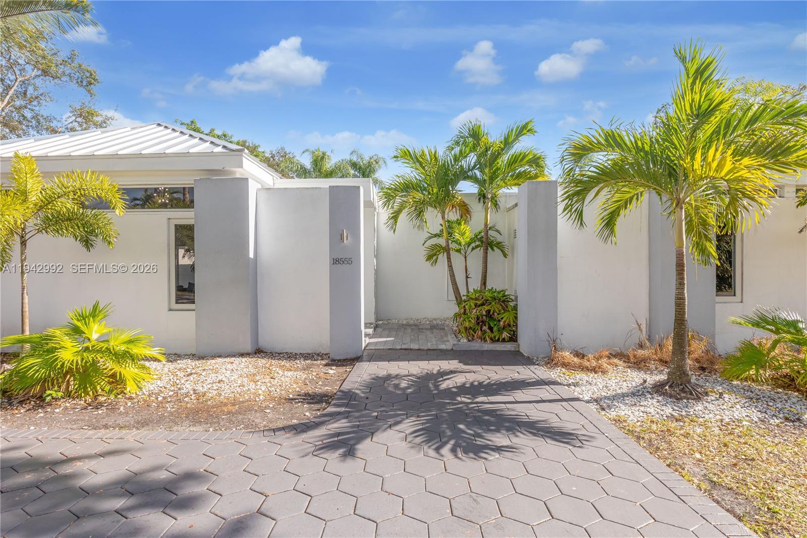 OMNI ESTATES 2ND ADDN - Residential