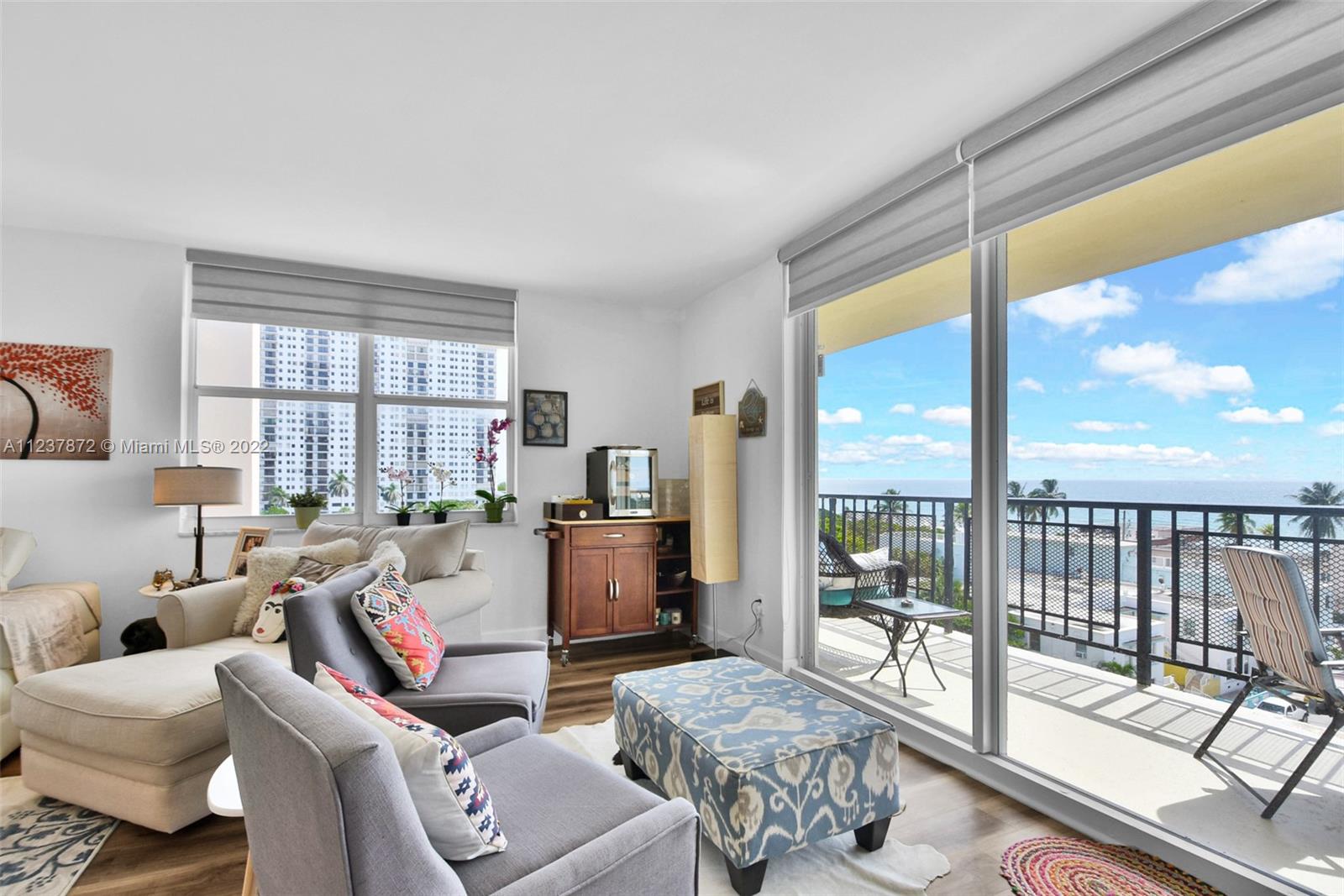 OXFORD TOWERS CONDO - Residential