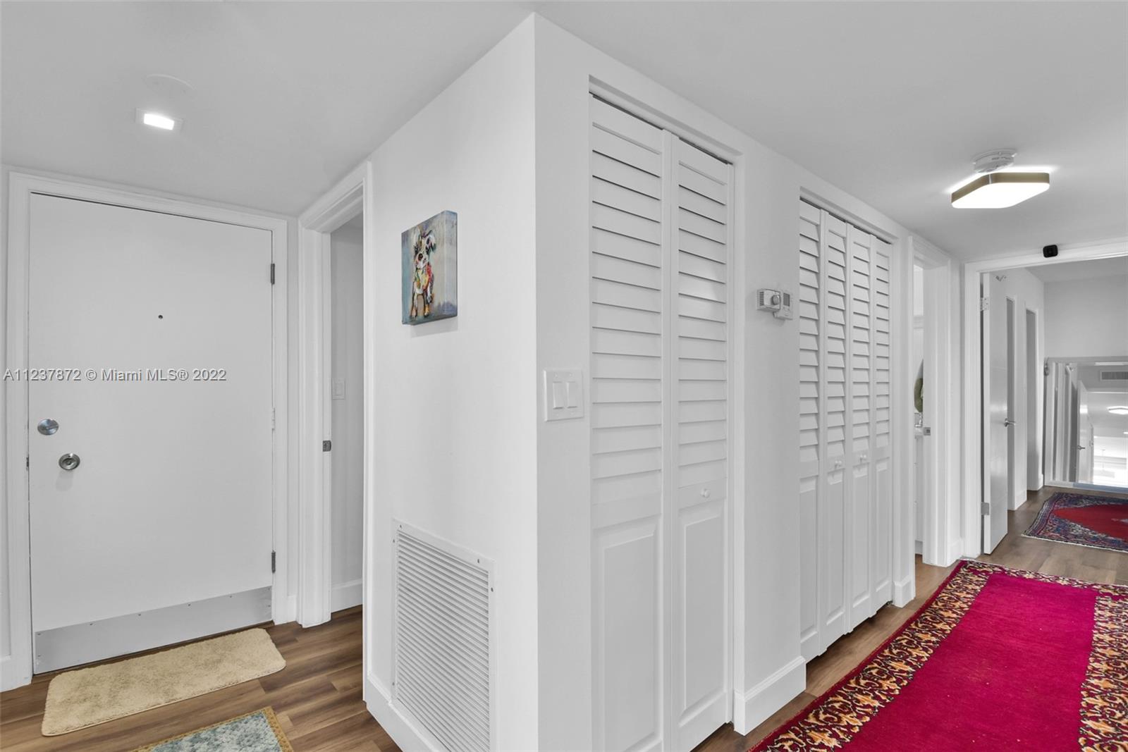 OXFORD TOWERS CONDO - Residential