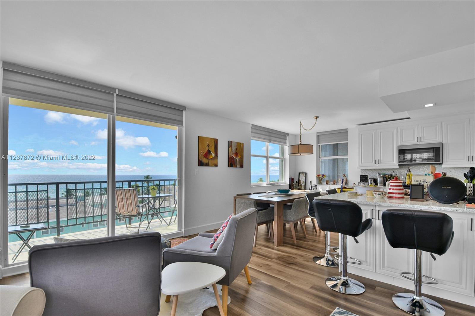 OXFORD TOWERS CONDO - Residential