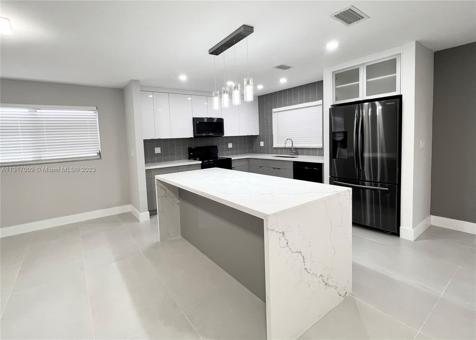 CENTRAL DANIA HEIGHTS - Residential Lease